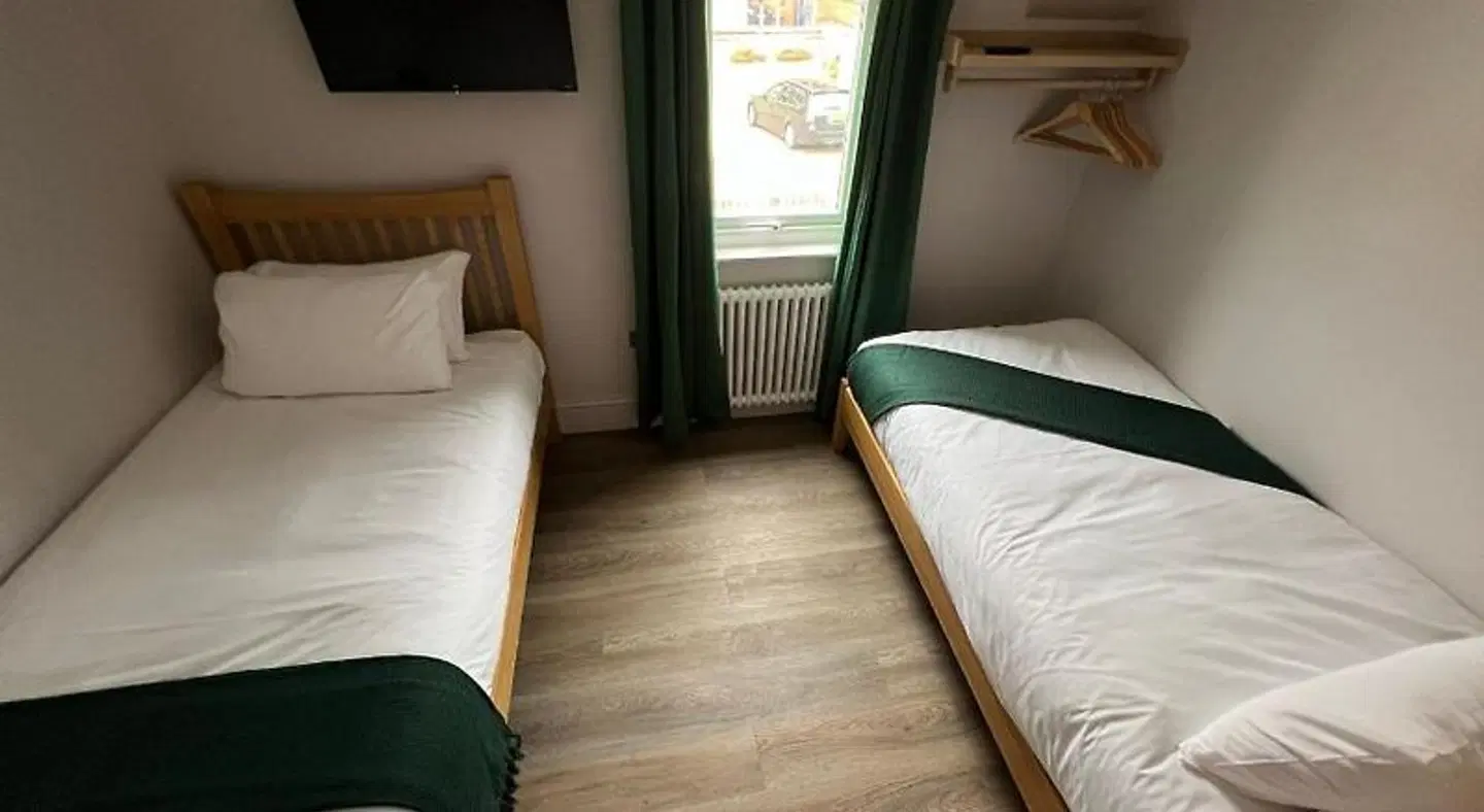 Beaumond Cross Inn ROOM_EXAMPLE