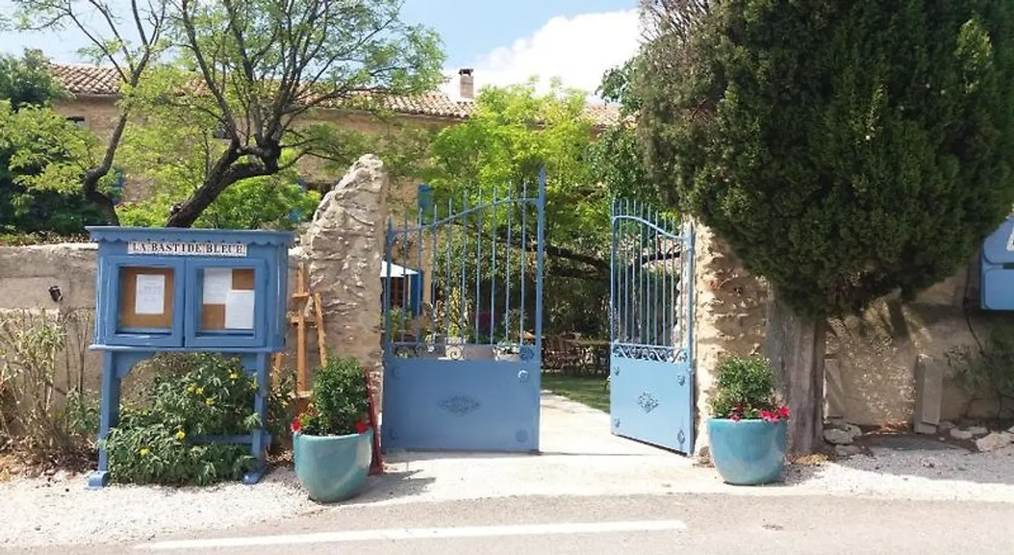 La Bastide Bleue EXTERIOR