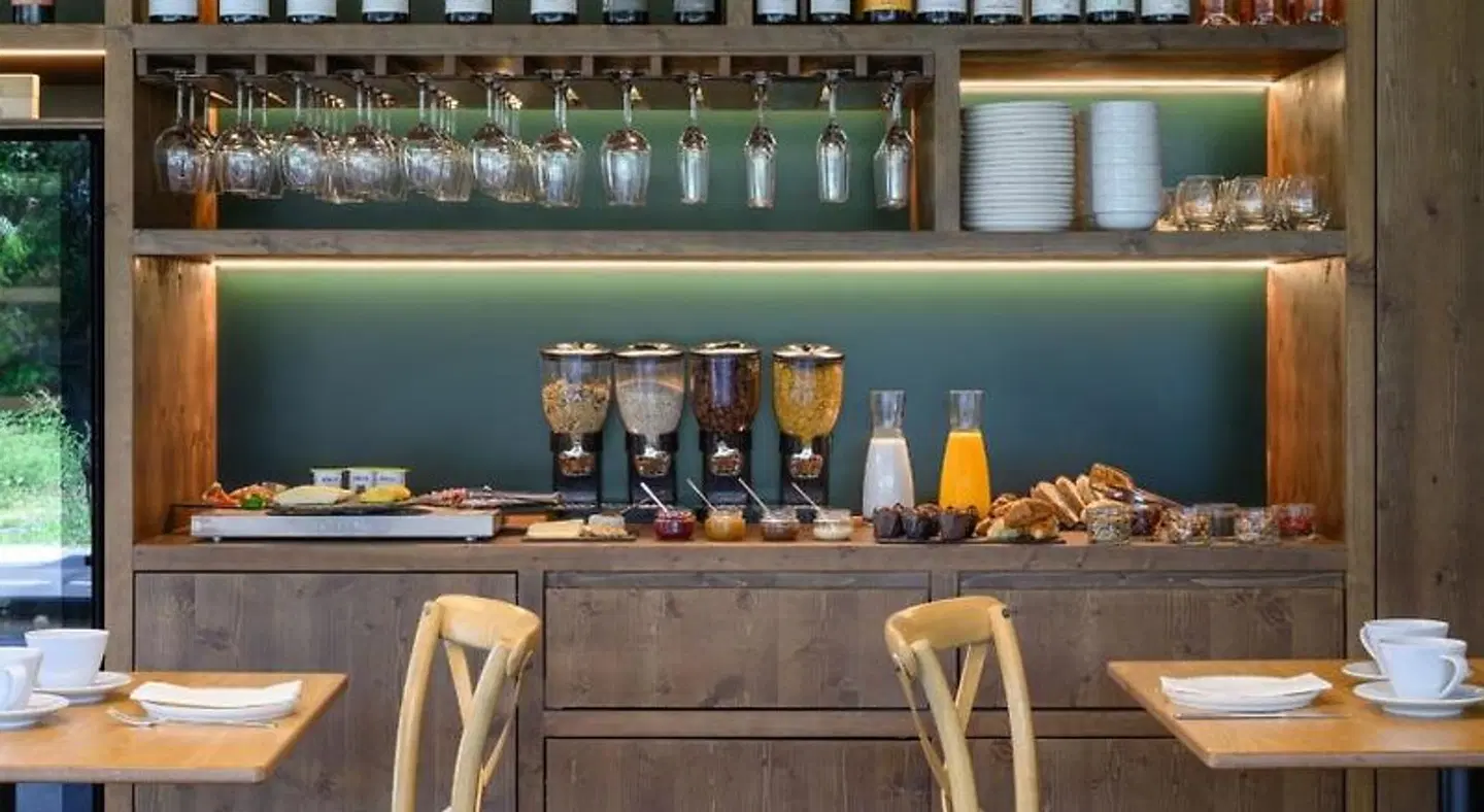 Quinta da Amendoeira - Evora - The Farmhouse Bar