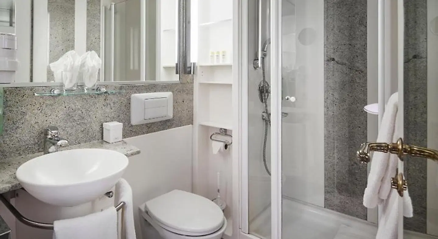 Hotel Therme Bad Teinach Badezimmer