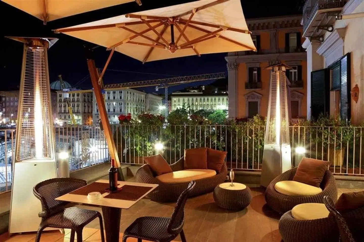 Mercure Napoli Centro Angioino Bar