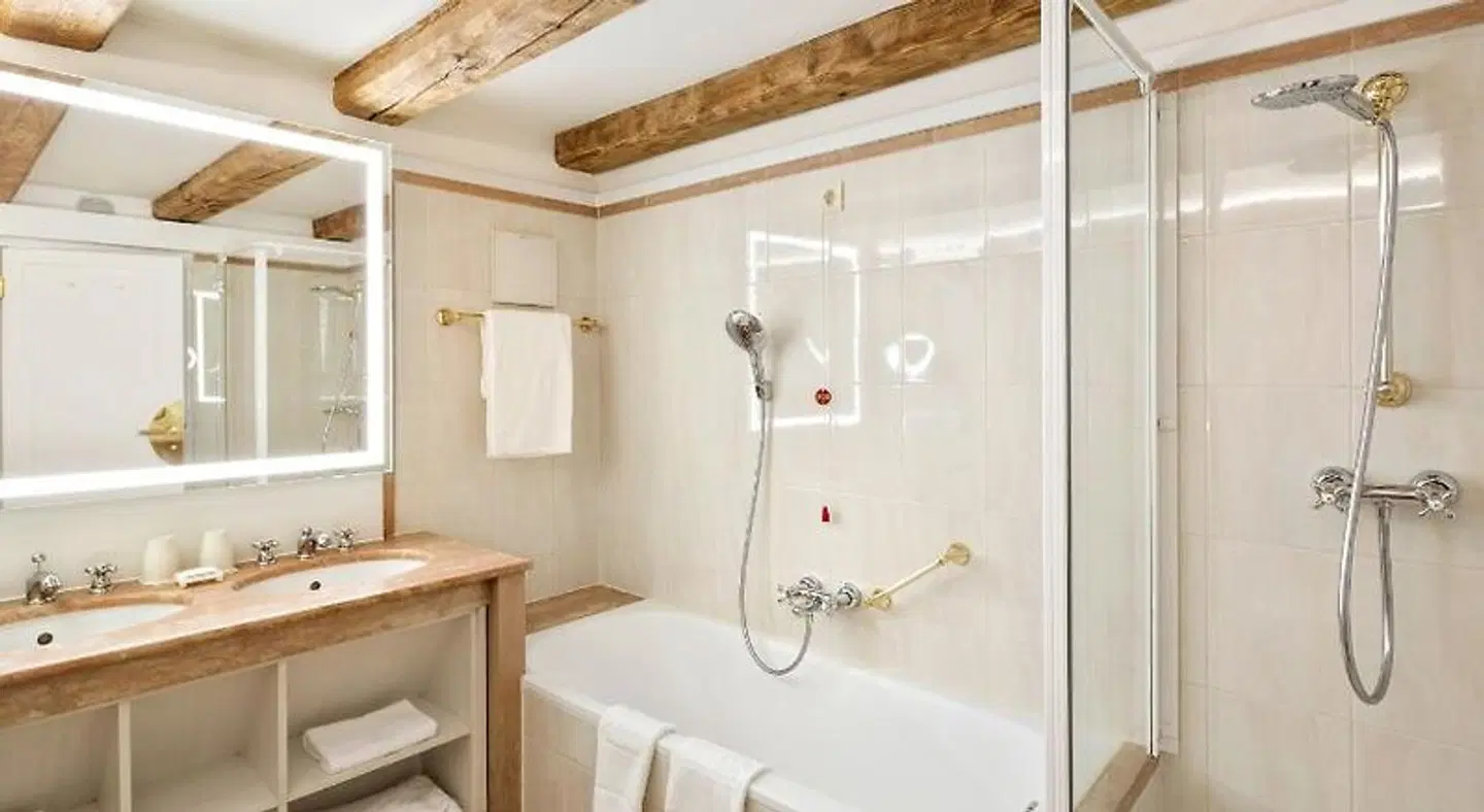 Radisson Blu Altstadt, Salzburg Badezimmer