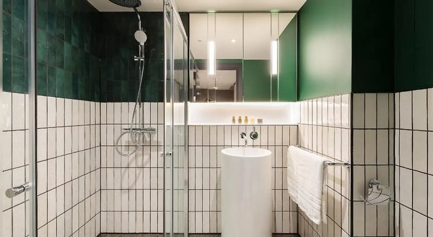 The Gate LOUNGE_LOBBY