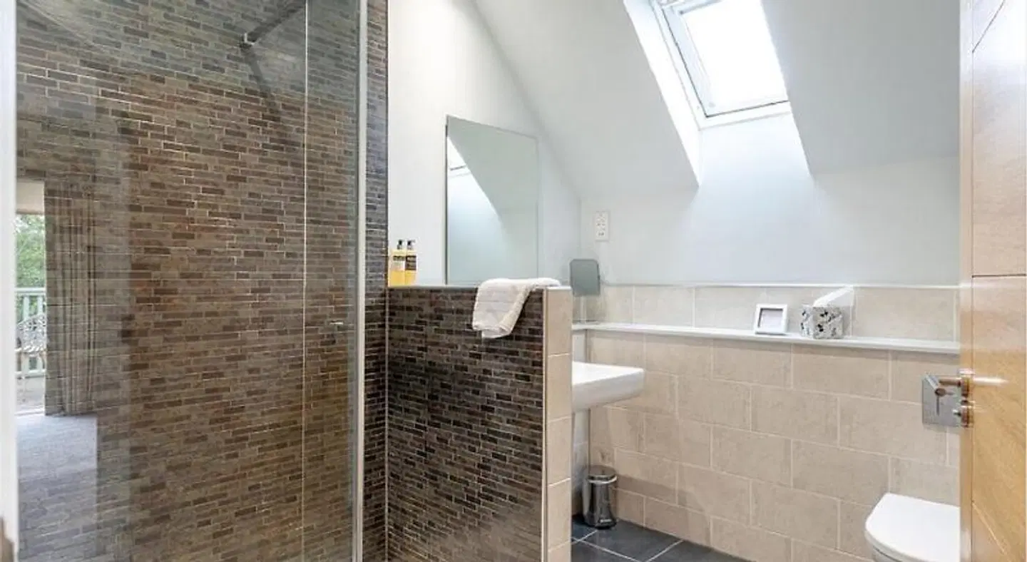 Sandown House B&B Badezimmer