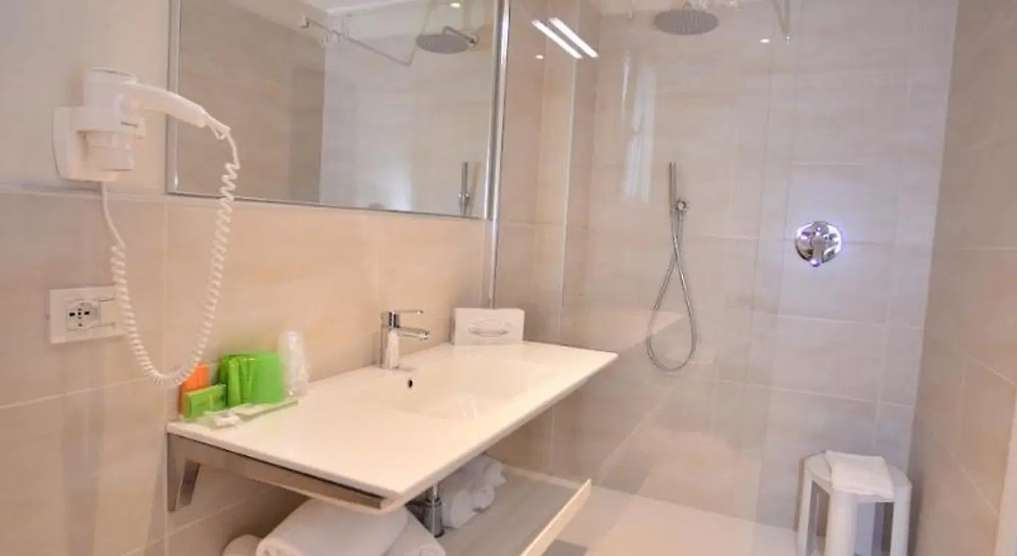 San Michele Badezimmer