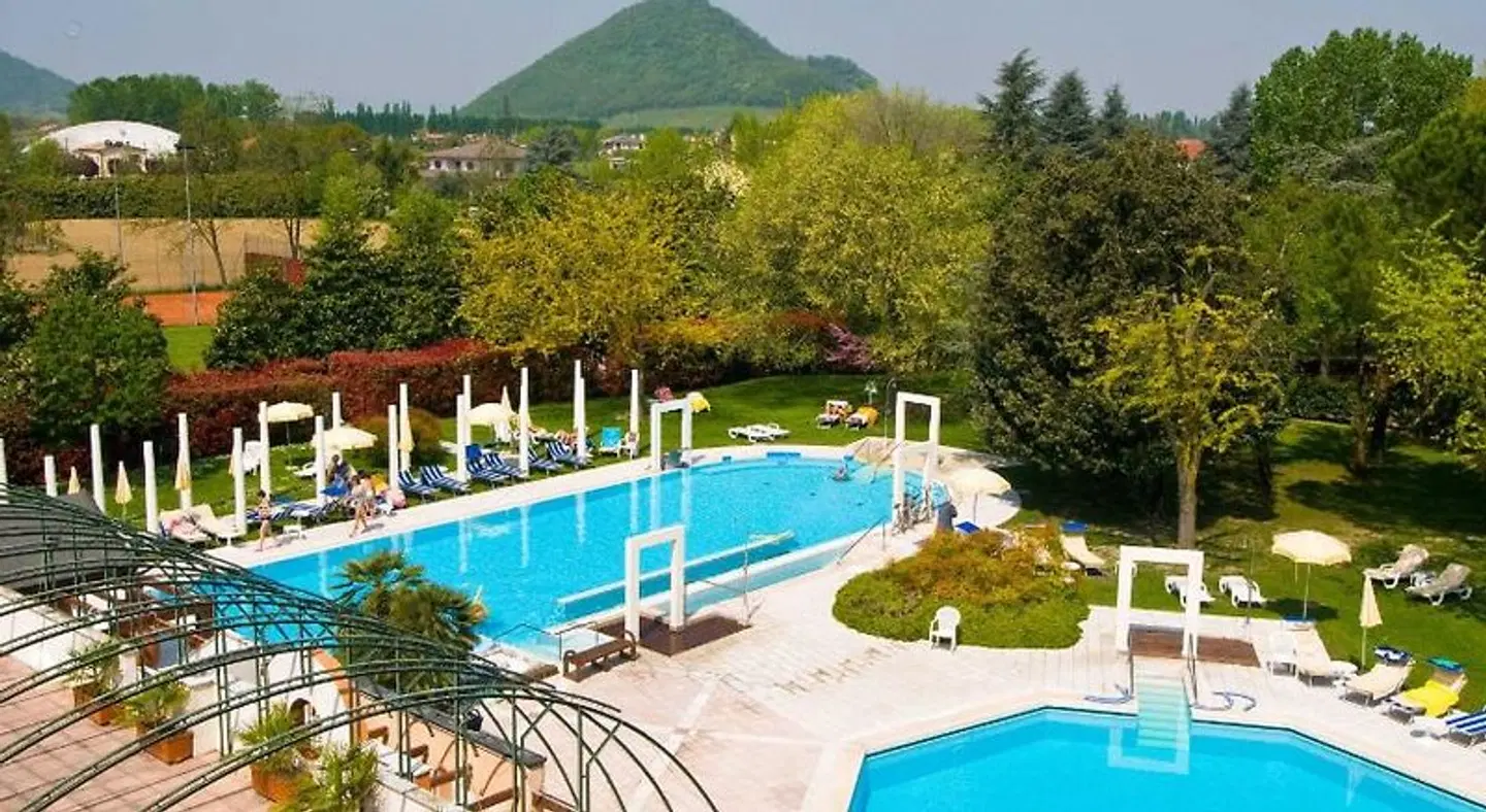 Terme Orvieto OUTDOOR_POOL