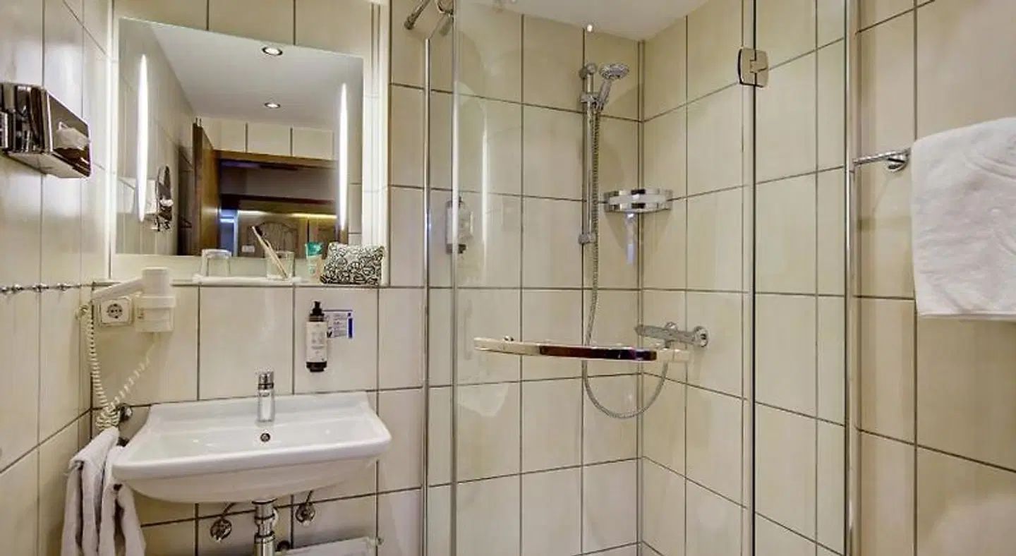 Flair Hotel Sonnenhof Badezimmer