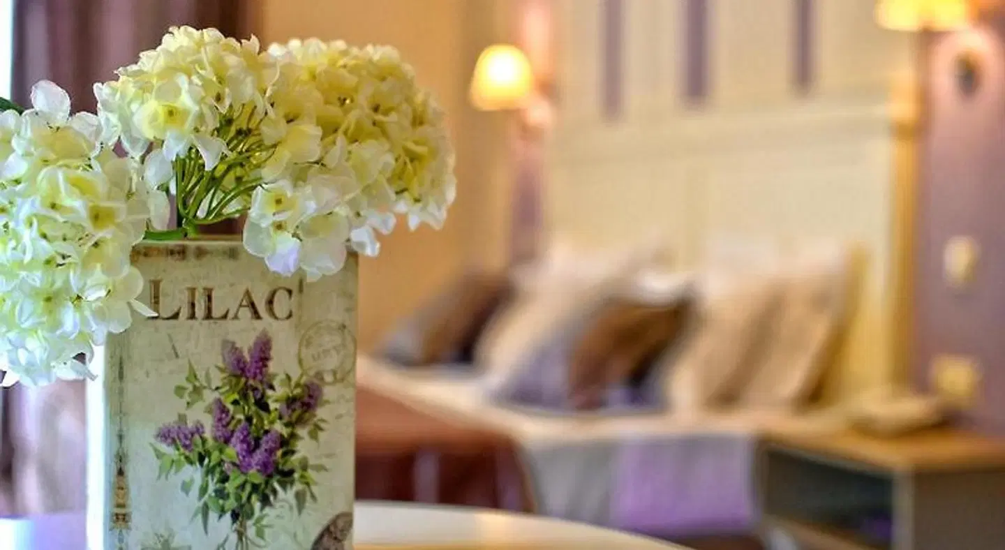 Enastron View Hotel Badezimmer