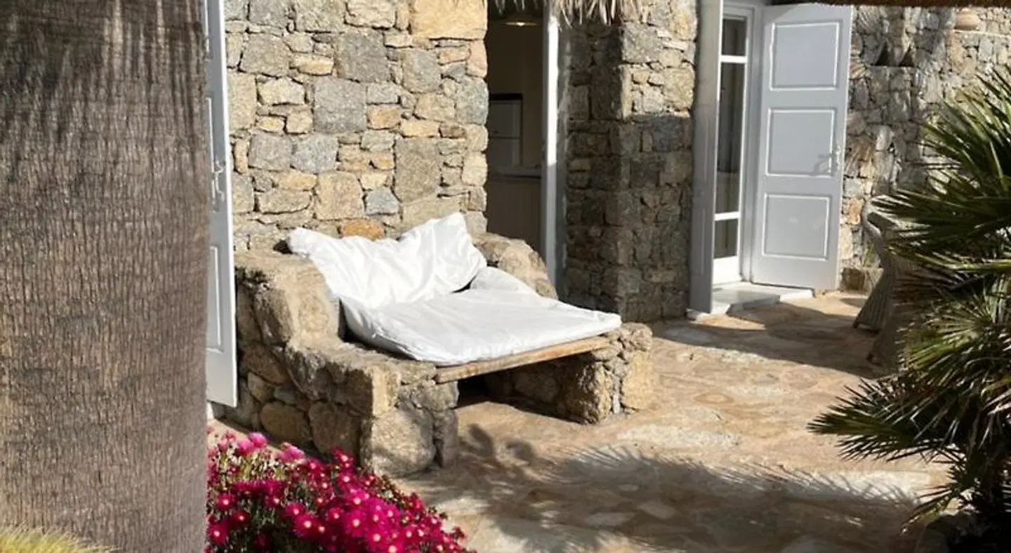 Navy Blue Suites HEALTH_BEAUTY