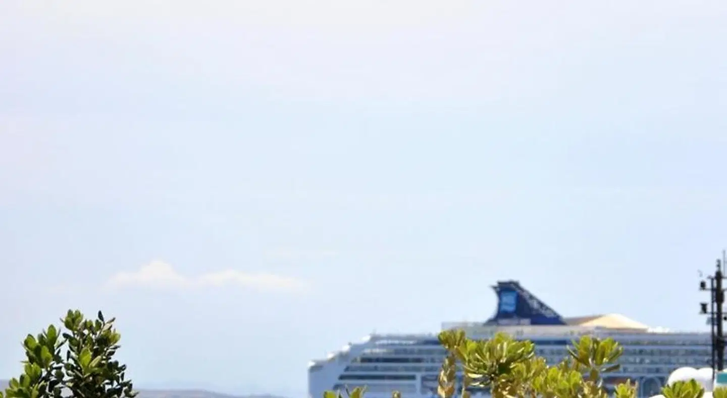 Riva Suites EXTERIOR