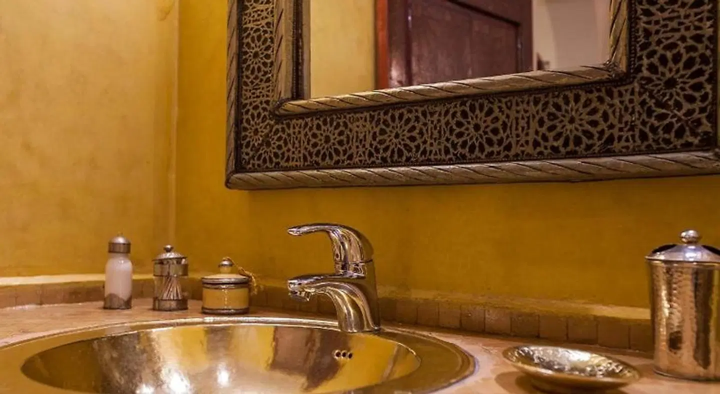 Riad Alaka HEALTH_BEAUTY