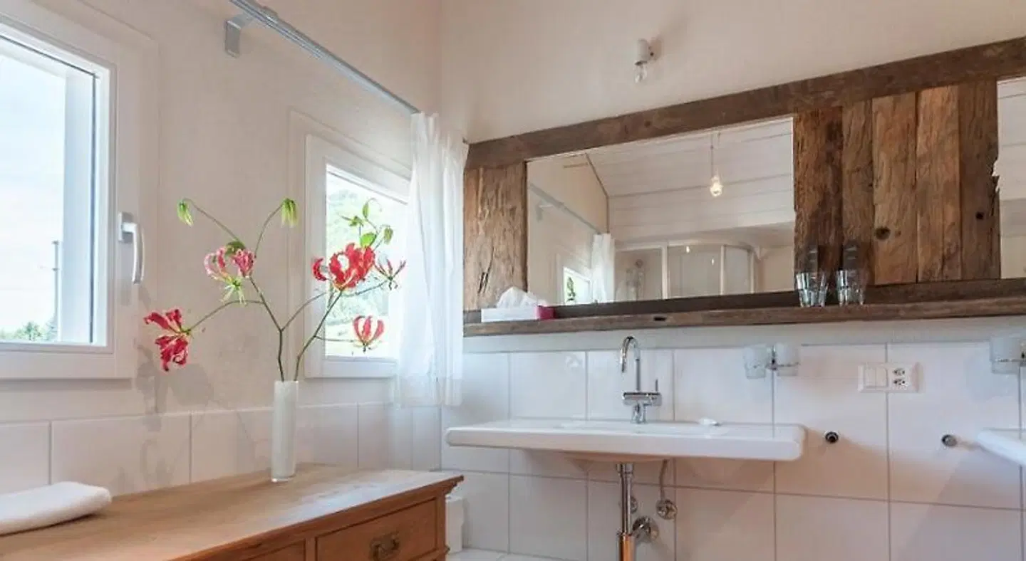 Hotel Kaiserstuhl Badezimmer