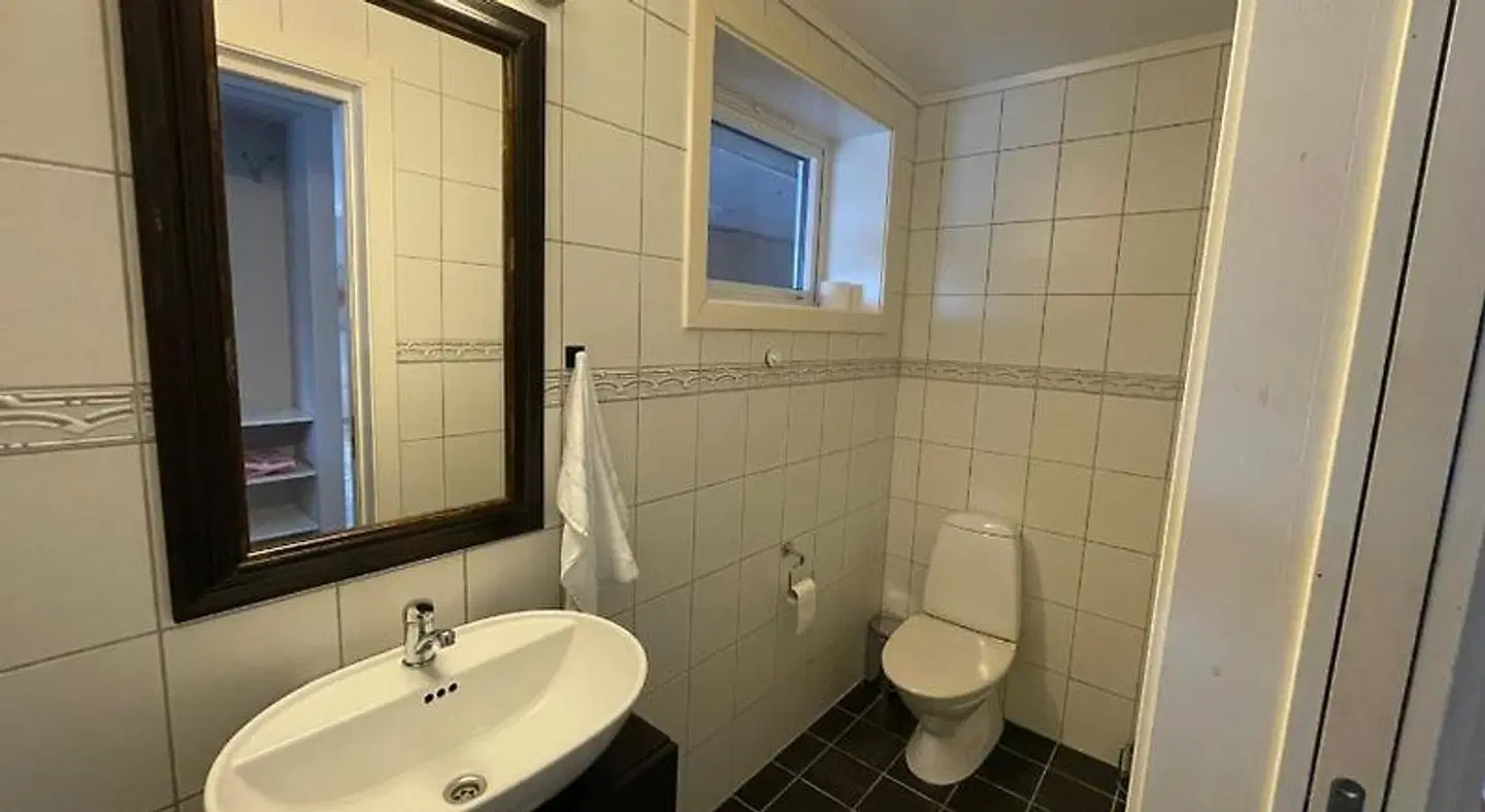 Ytterland Apartments Badezimmer