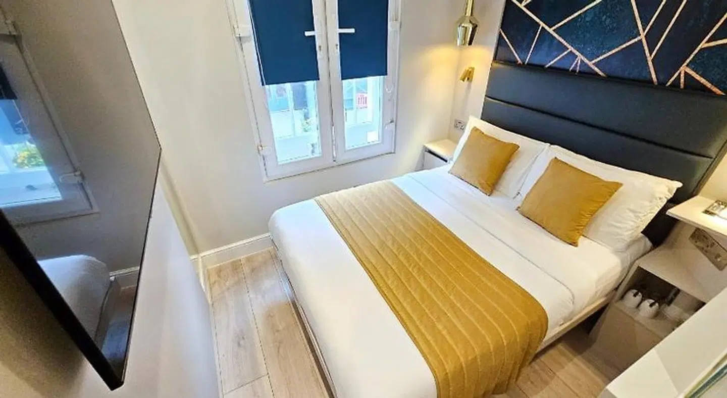 MStay Hyde Park Hotel ROOM_EXAMPLE