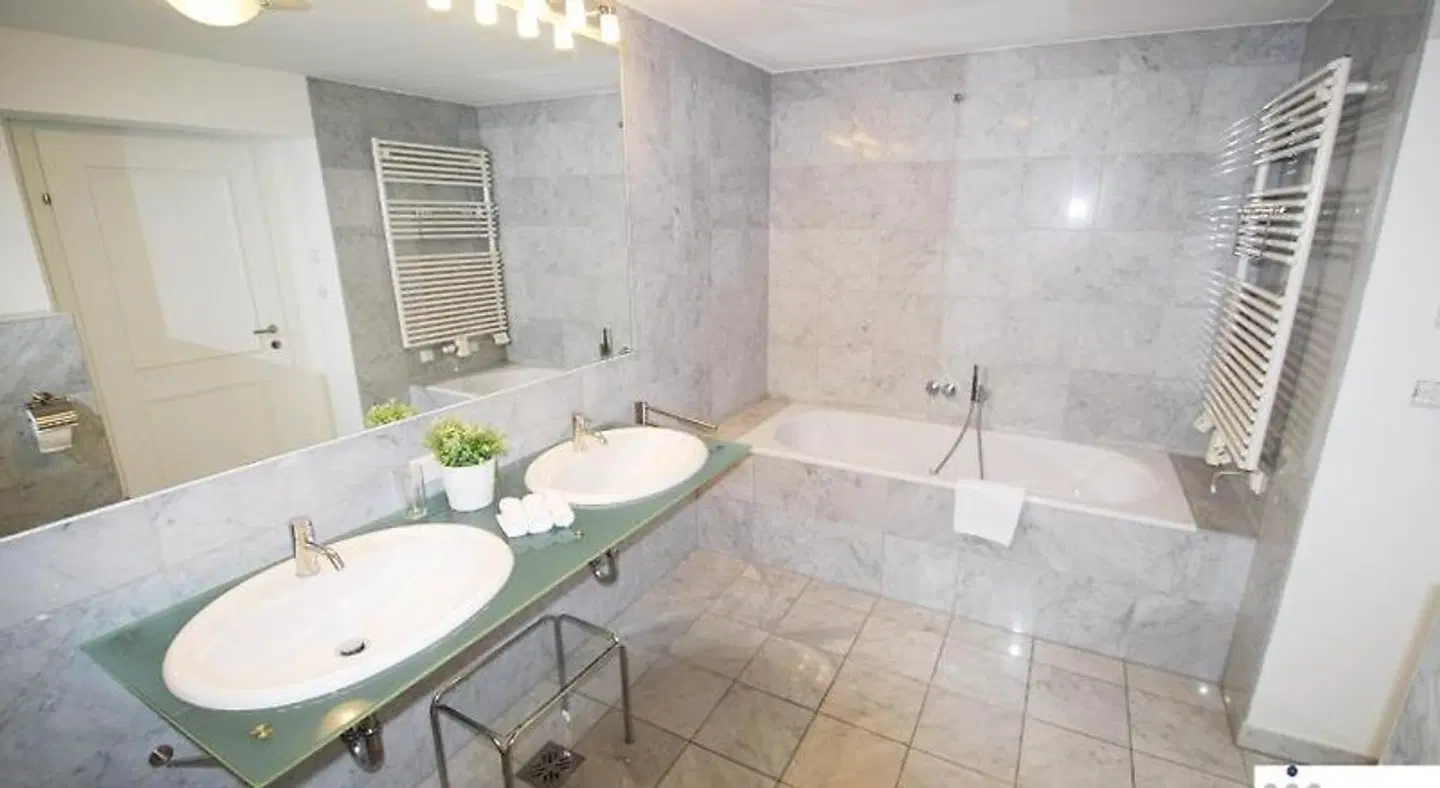 Duschel Apartments City Center Badezimmer