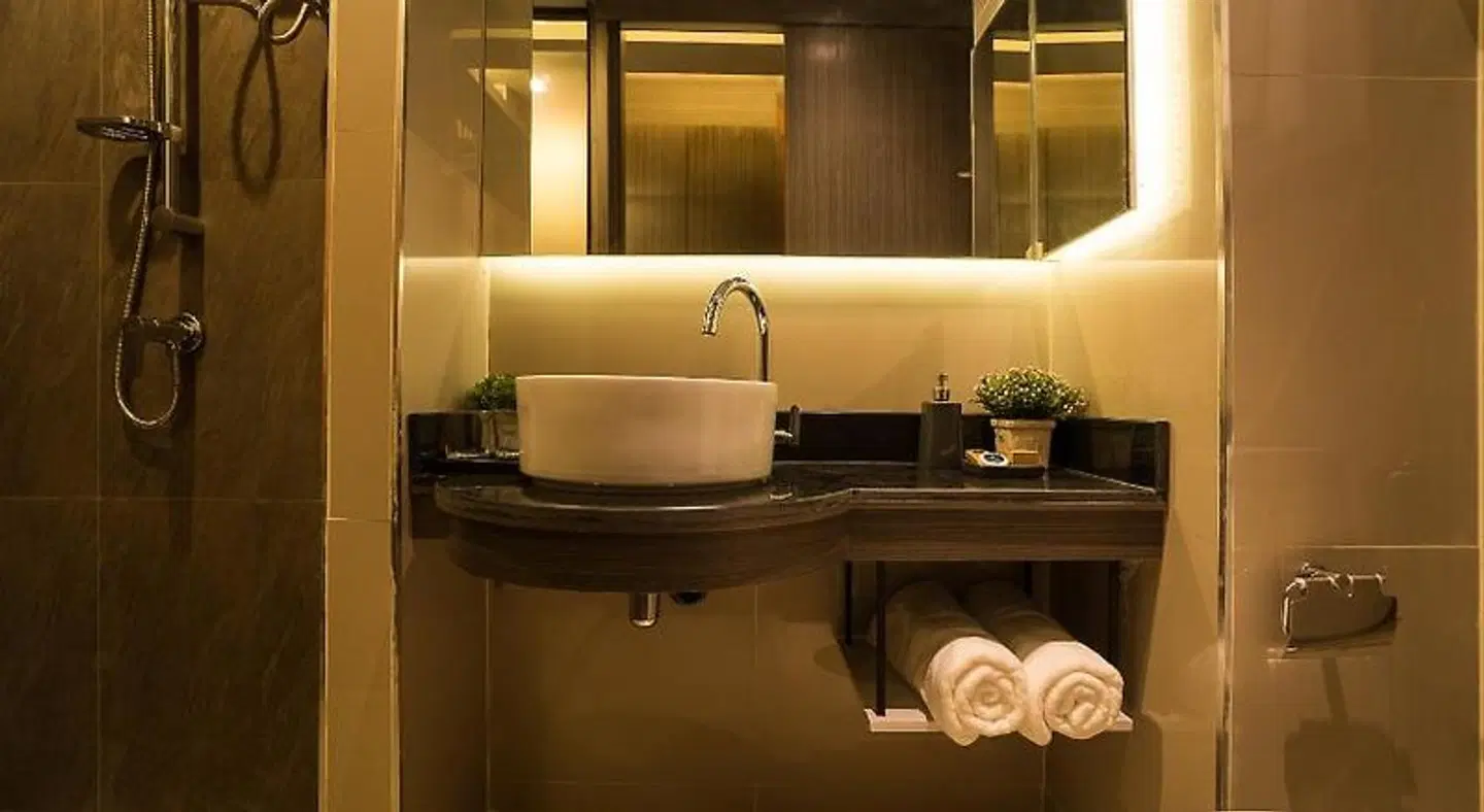 Aim House Bangkok Badezimmer