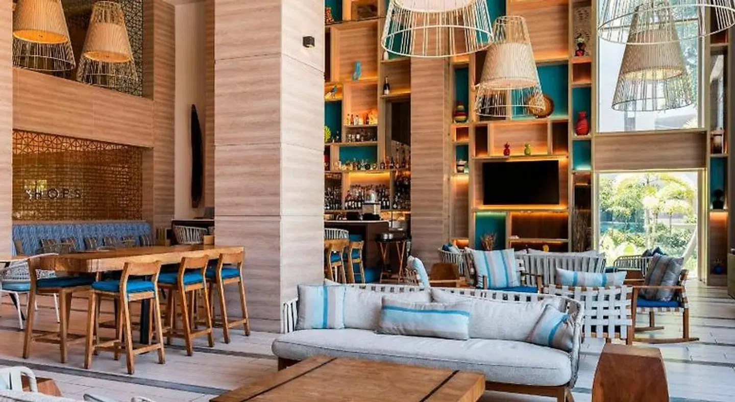 Hilton Cartagena Hotel Bar