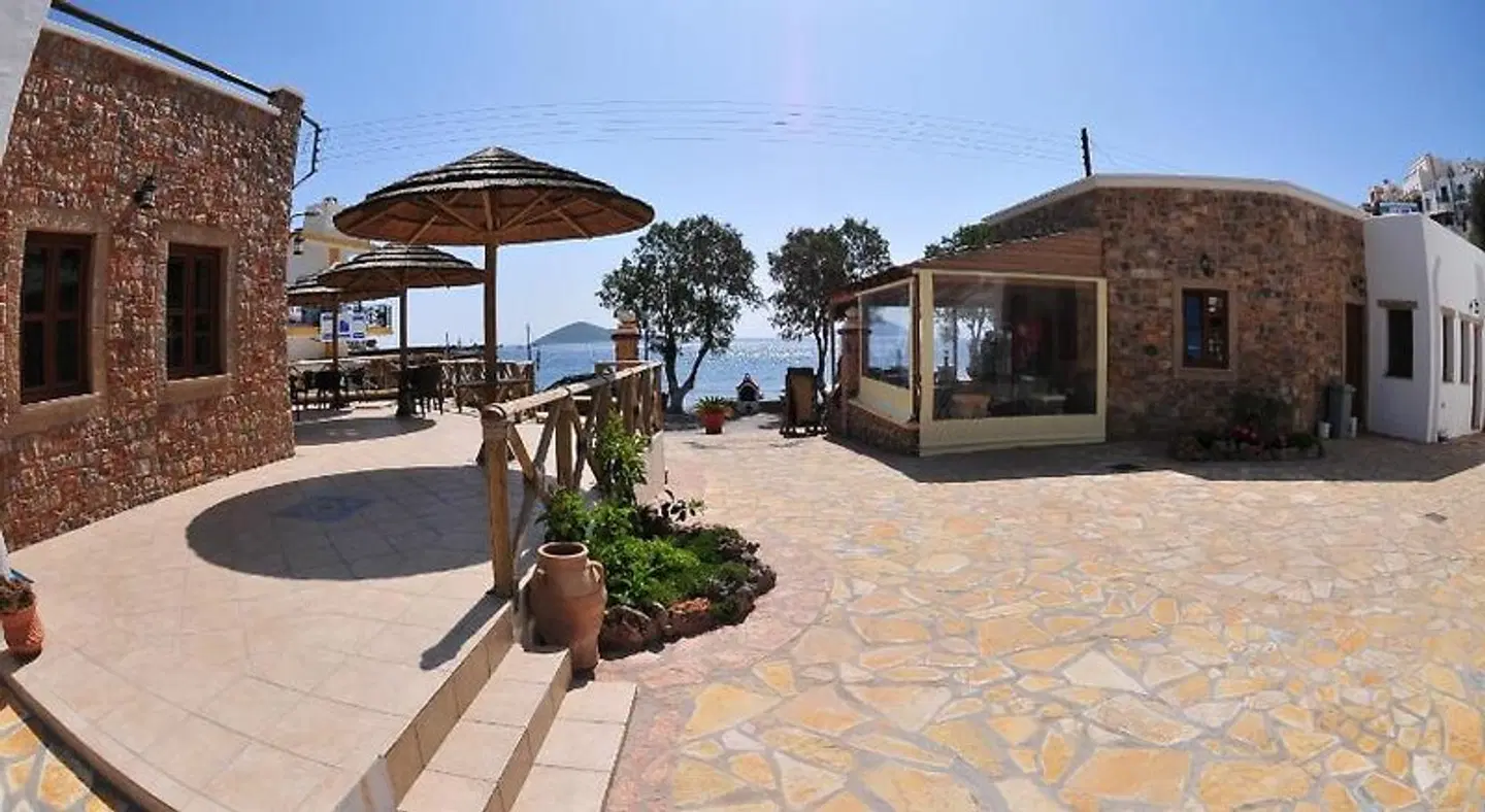 Panteli Beach Hotel Terrasse