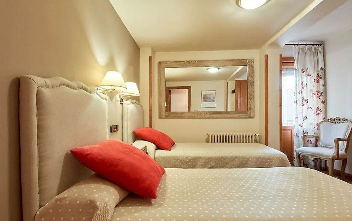 Hostal Vidaller HEALTH_BEAUTY