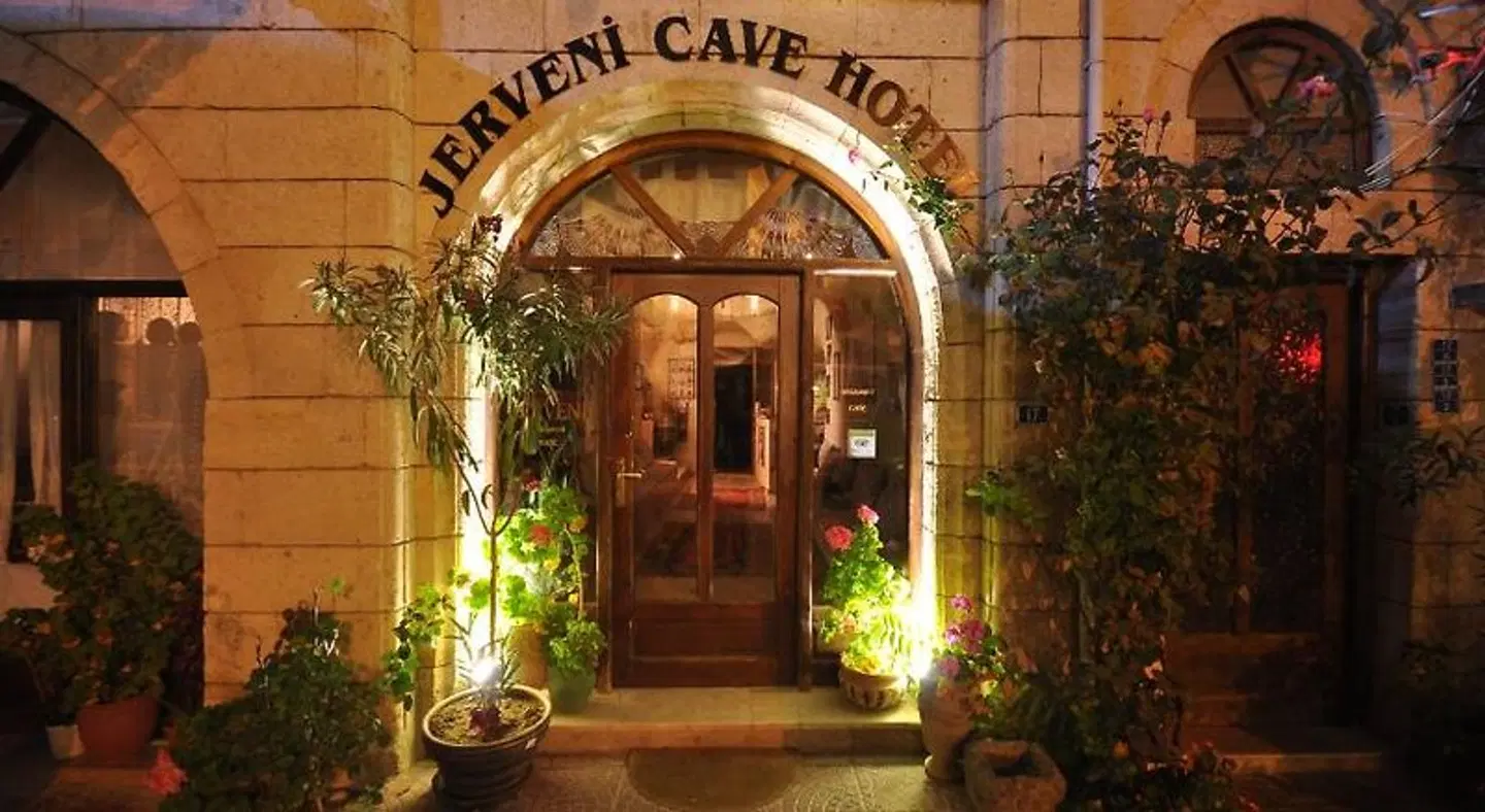 Jerveni Cave Hotel EXTERIOR