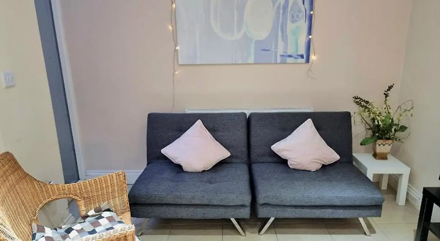 Urban Stay Oxford Gardens Apartments ROOM_EXAMPLE
