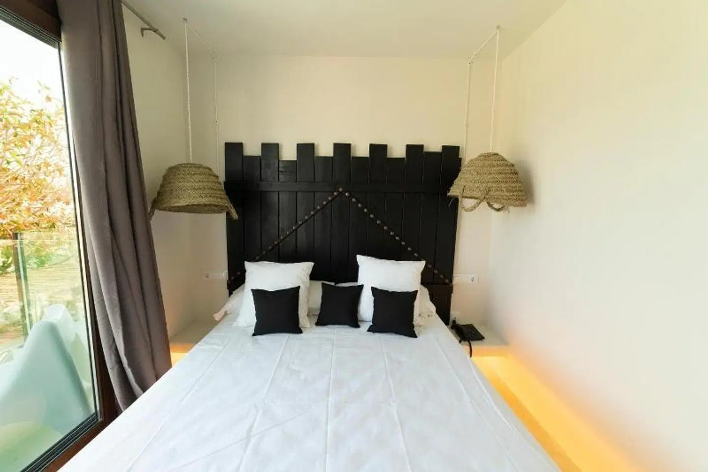 Om Hotels ROOM_EXAMPLE