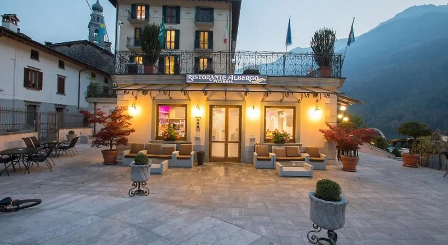 Albergo Ardesio Da Giorgio EXTERIOR
