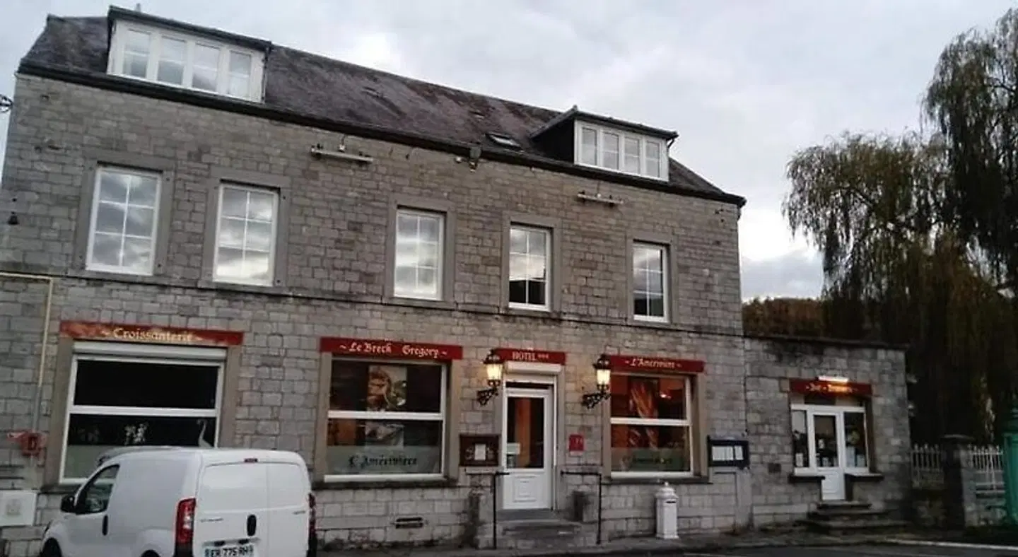 HOTEL L'AMERIVIERE*** EXTERIOR