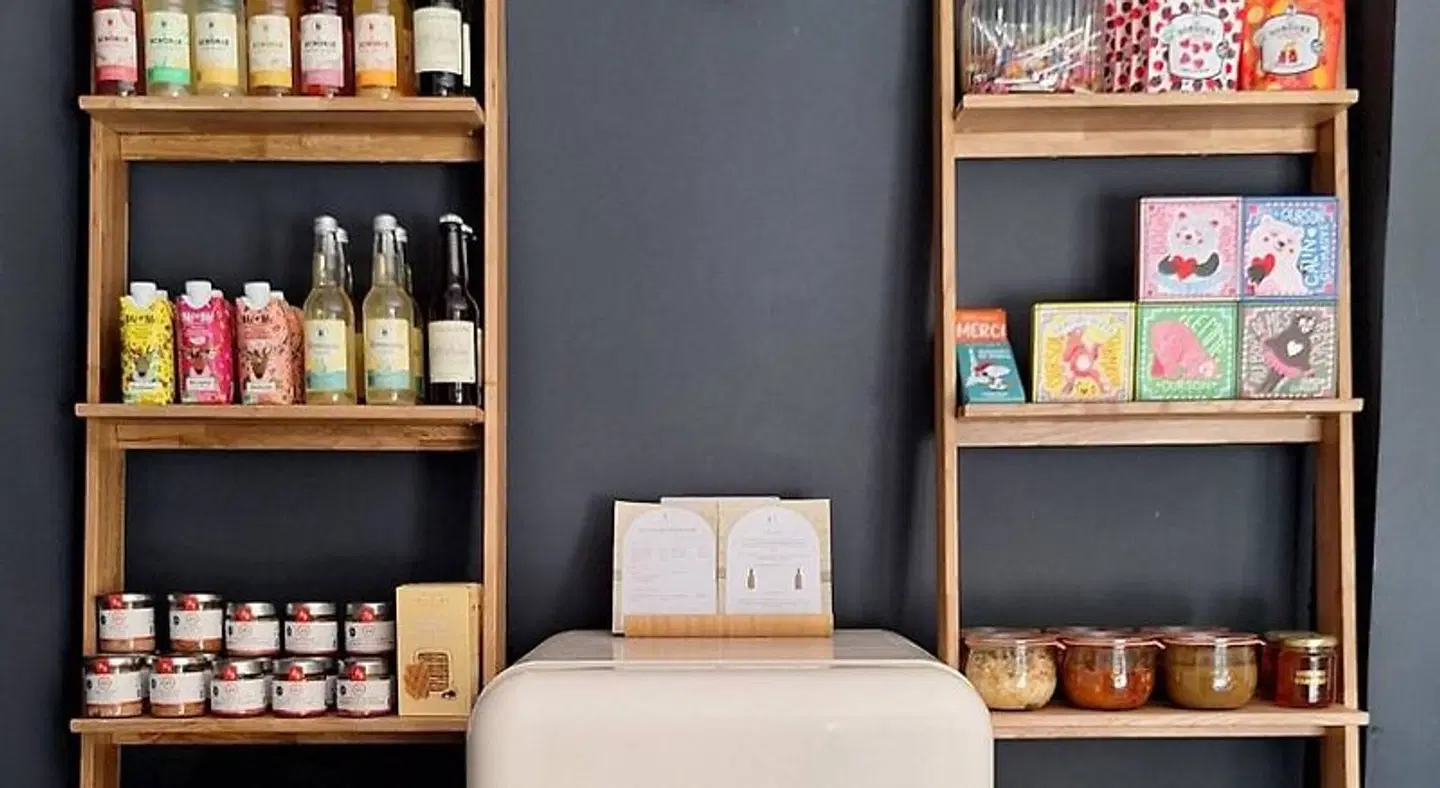 La Grange ROOM_EXAMPLE