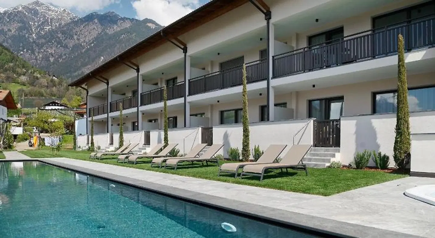 Appartement-Hotel Anthea OUTDOOR_POOL