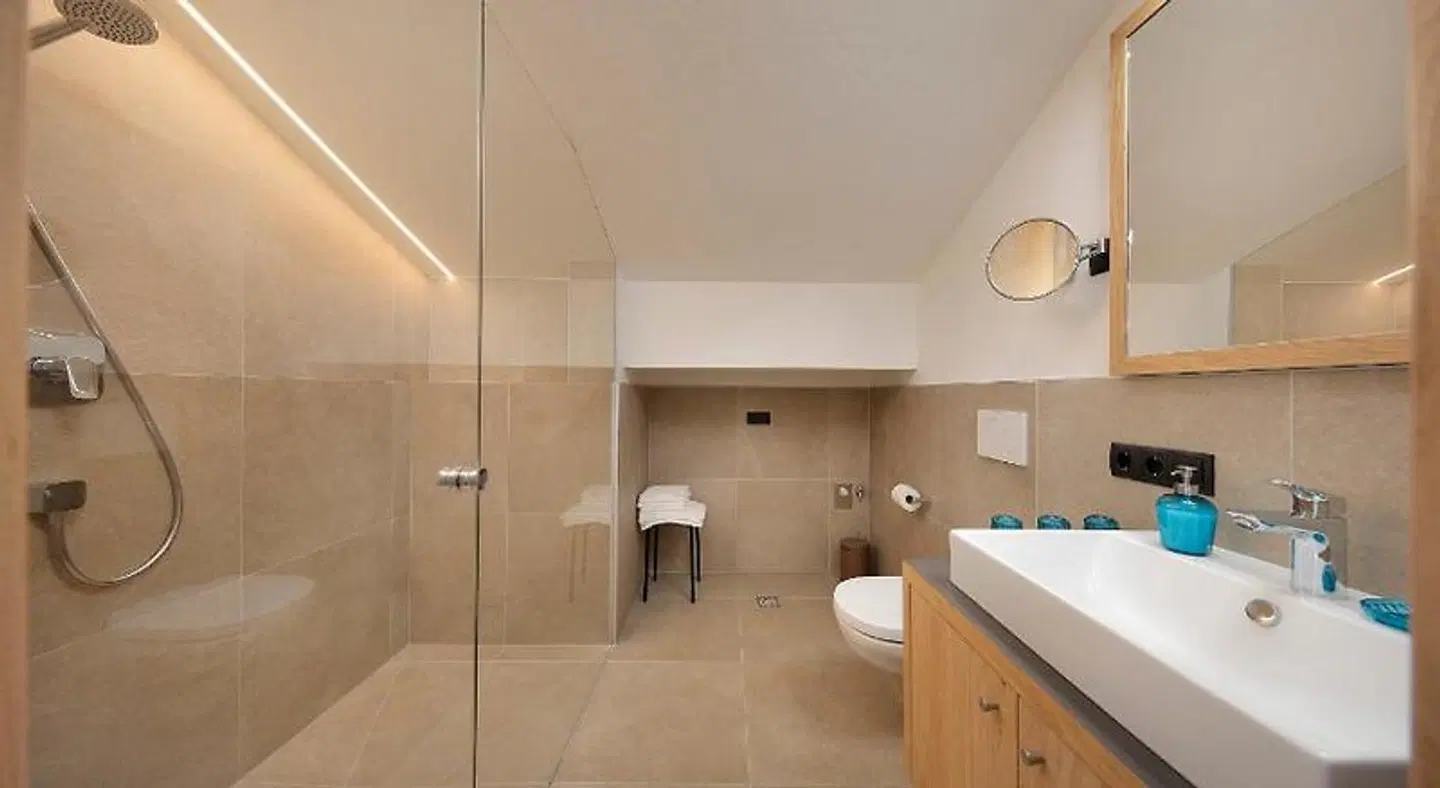 Appartement-Hotel Anthea Badezimmer