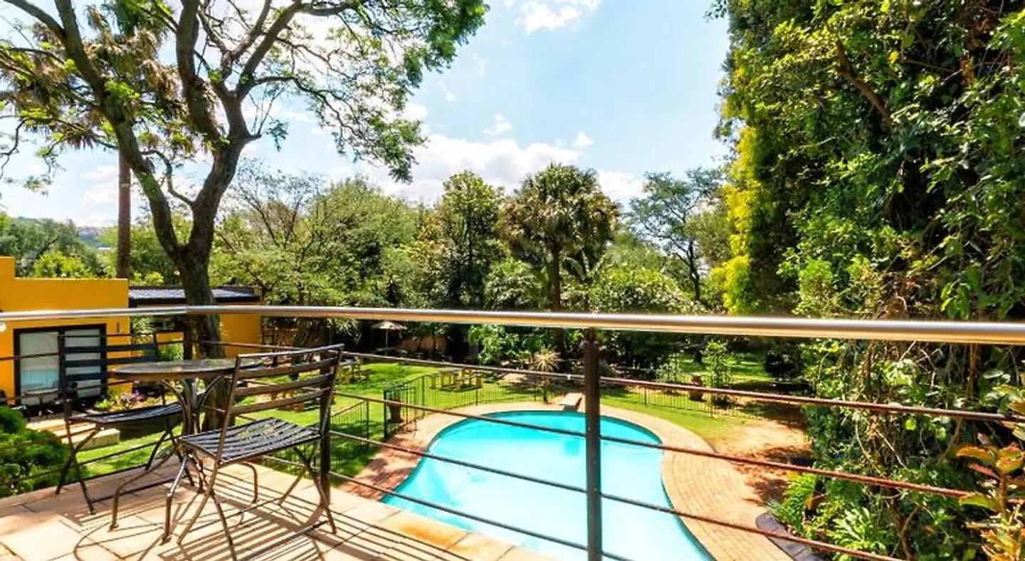 Linden Guest House Garten