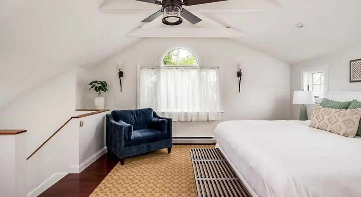 Martin Hill Inn ROOM_EXAMPLE