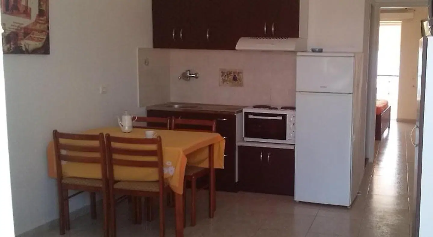 Faros Apartments ROOM_EXAMPLE