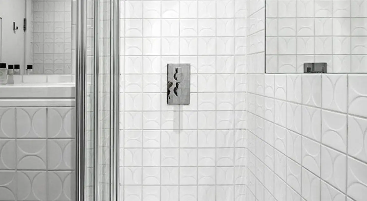 The Whitechapel MODEL_IMPRESSION