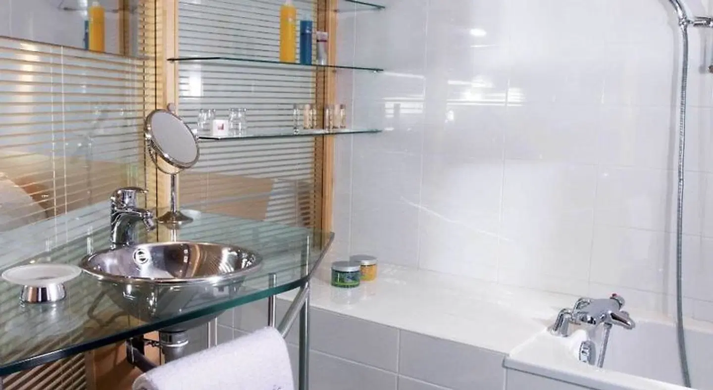 Alliance Pornic Resort Thalasso & Spa Badezimmer