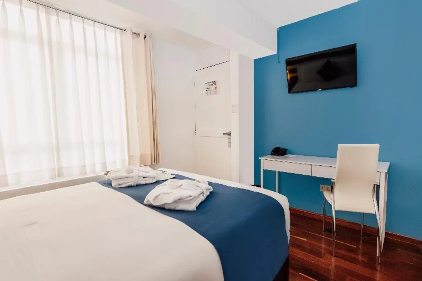 Wayqey ROOM_EXAMPLE
