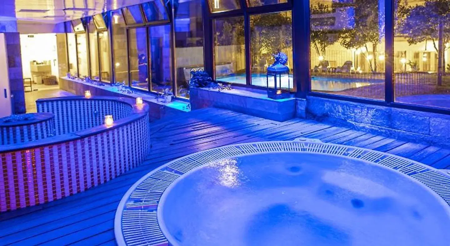 Hotel Rural Duende Del Chafaril Hallenbad