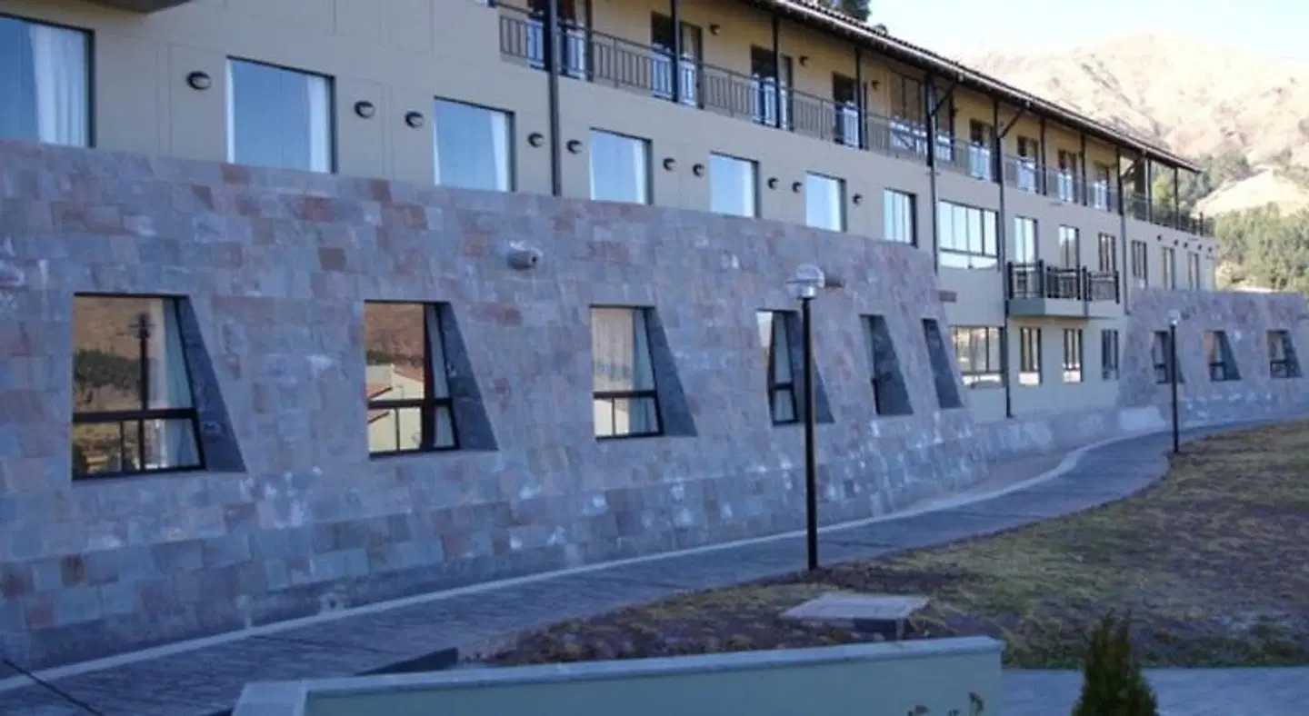 dm hoteles Cusco EXTERIOR