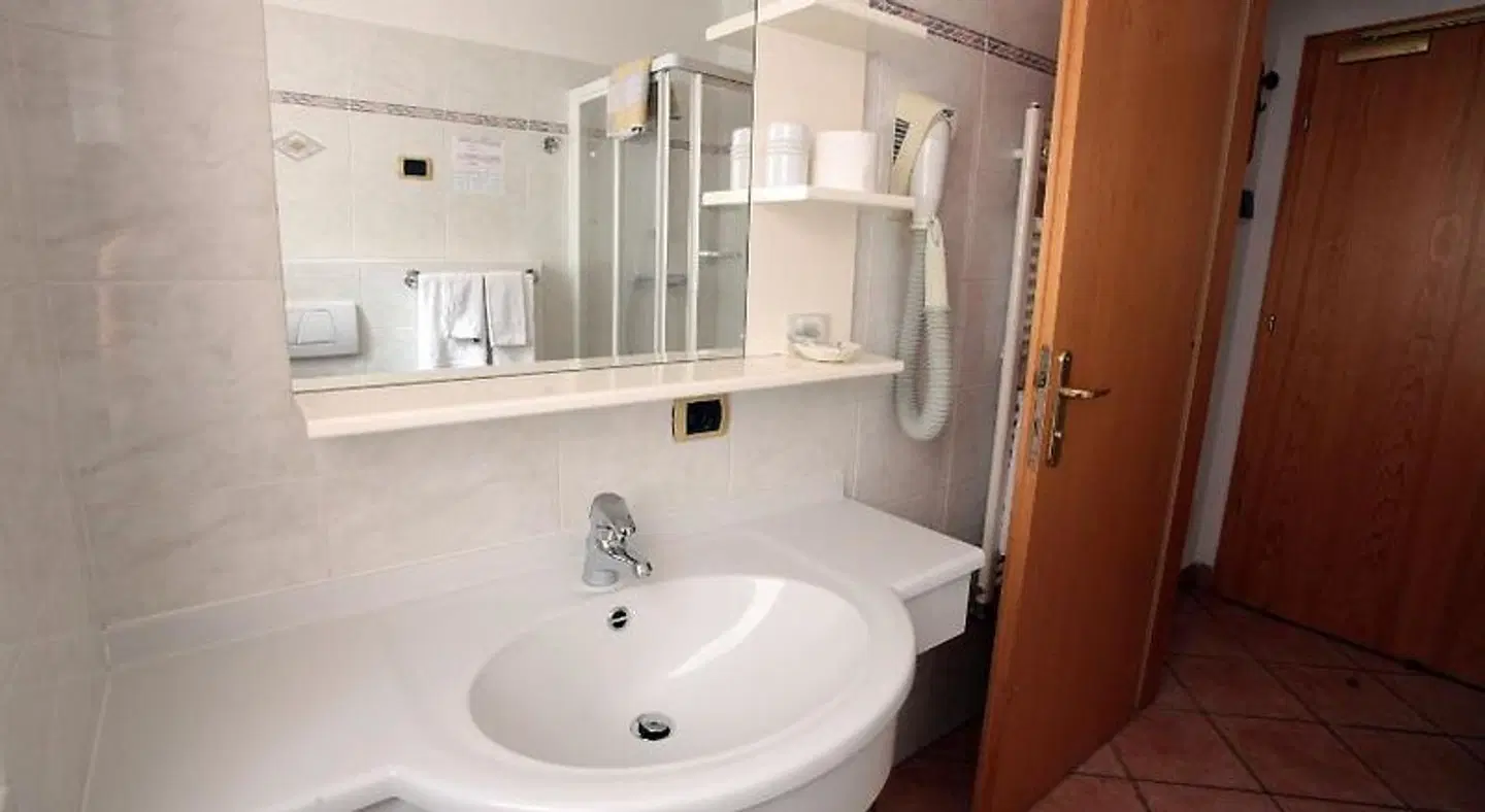 Hotel Miramonti Badezimmer