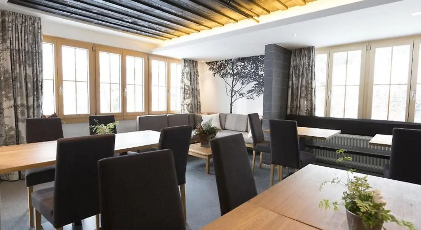 Le Petit Relais Konferenz