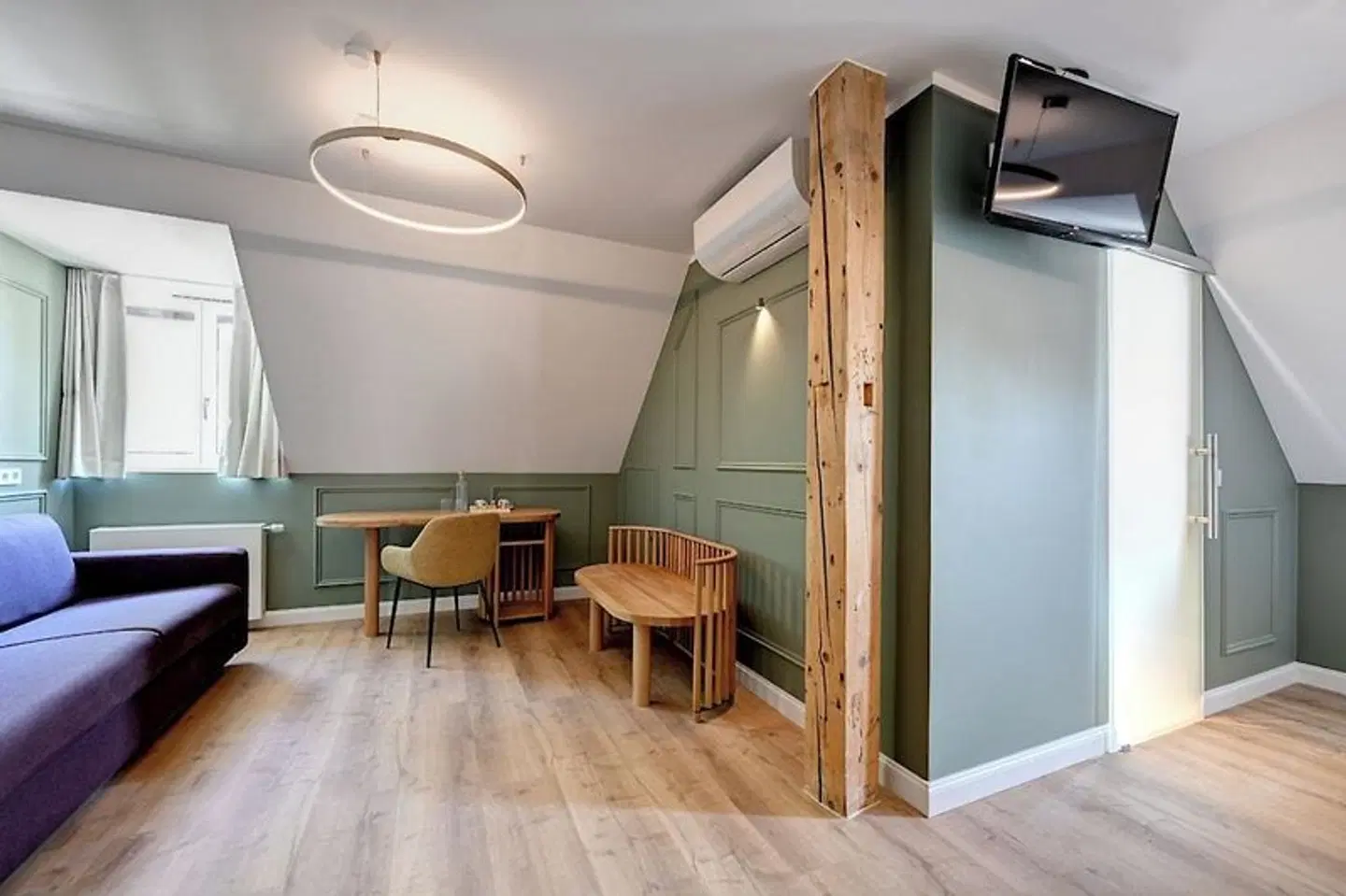 Hotel Uhland ROOM_EXAMPLE