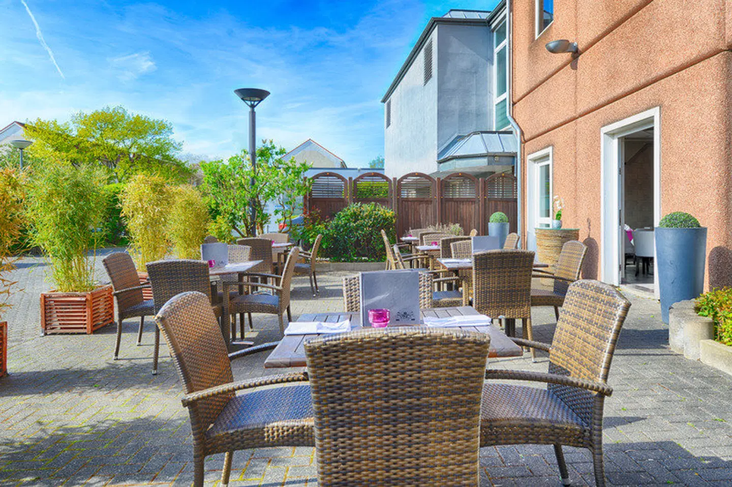 Leonardo Hotel Köln Garten