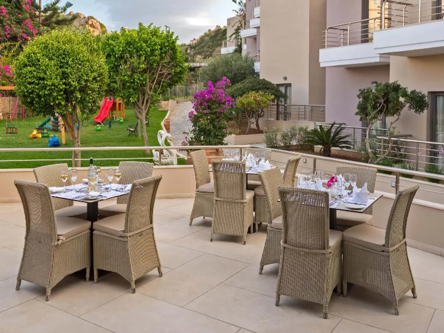 Porto Platanias Village Resort Terrasse