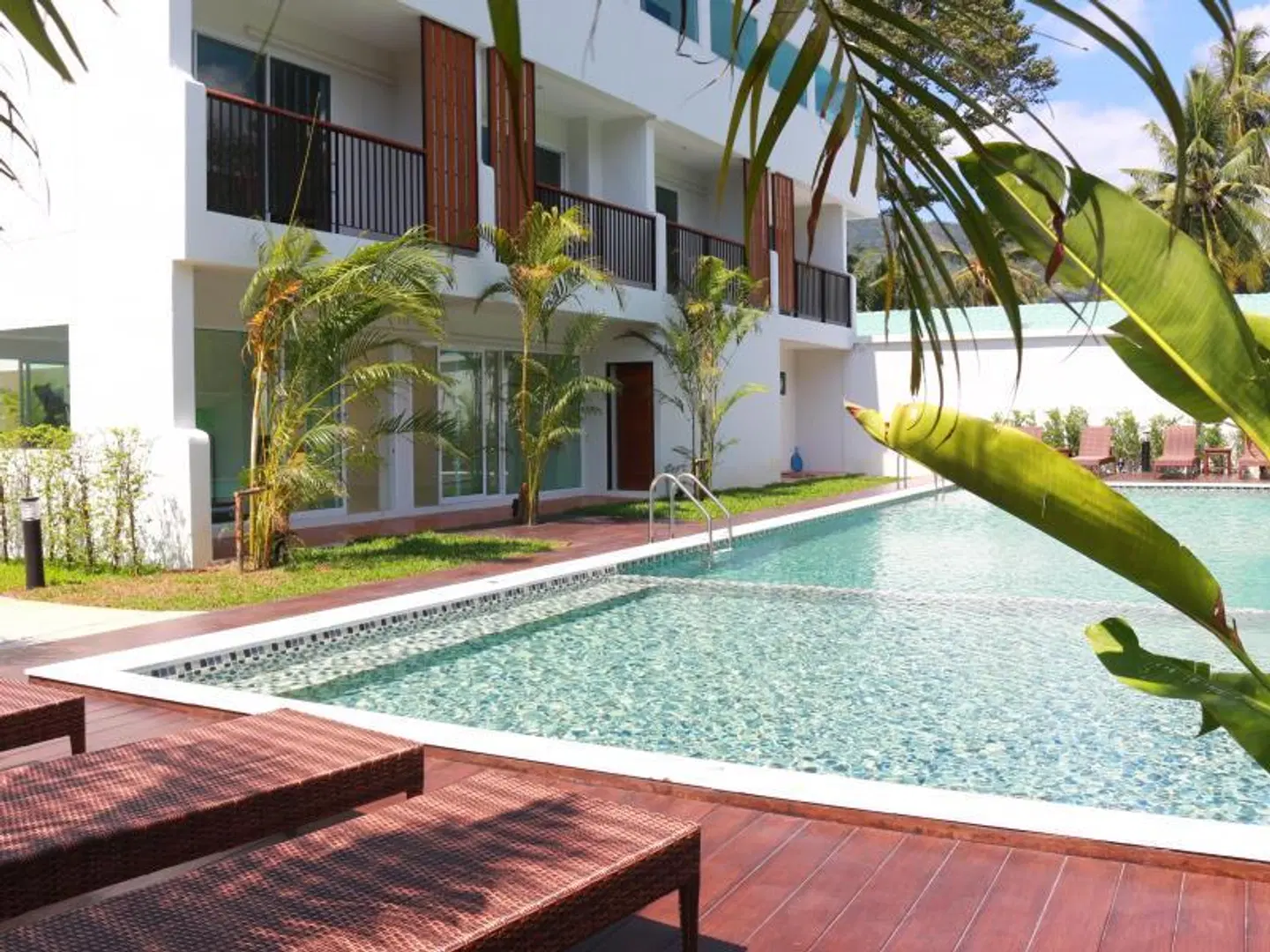 Crystal Lamai Hotel OUTDOOR_POOL
