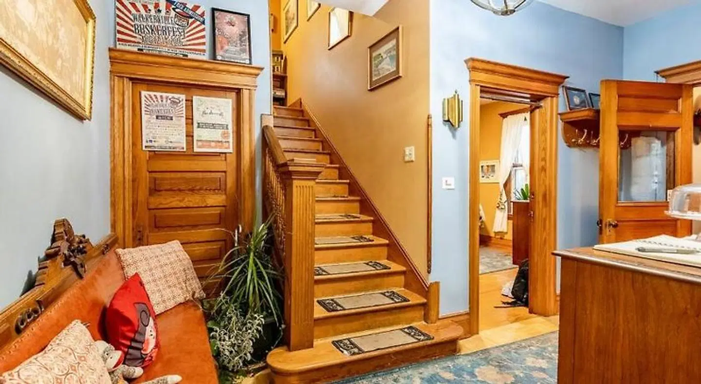 Ye Olde Walkerville Bed & Breakfast LOUNGE_LOBBY