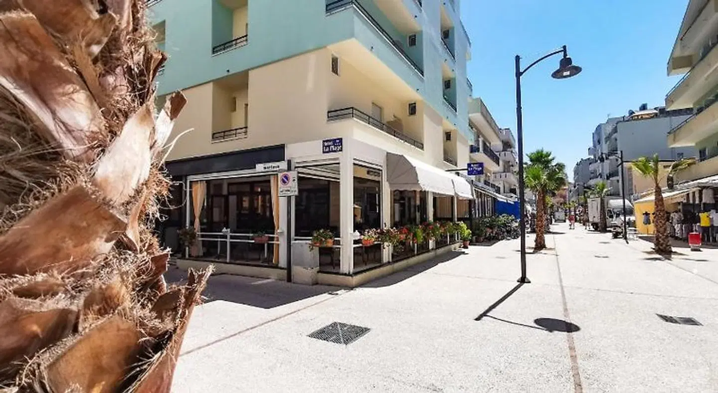 La Plage EXTERIOR