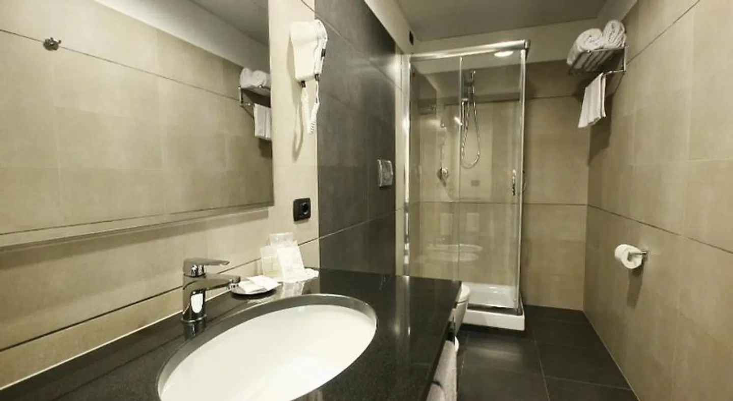 Guest House Residence Badezimmer