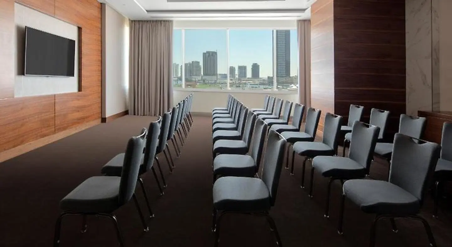 Radisson Blu Hotel Dubai Waterfront Konferenz