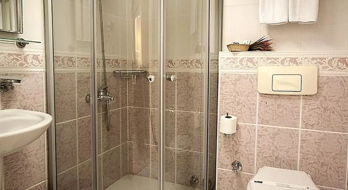 Viva Deluxe Hotel Badezimmer